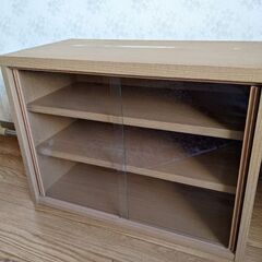 ミニ食器棚　縦40×横60×奥行30