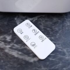 ★使用感ない極美品!!★ アルファックス コイズミ  ハイブリッド加湿器 アロマ加湿器 リモコン付き ASH-6012の画像