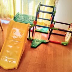 くまのプーさん　たためるジャングルジム