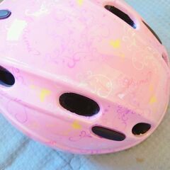 子供用自転車ヘルメットの画像