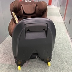 【最終値下げ】Aprica フラディアグロウ チャイルドシート ブラウン Aprica チャイルドシート フラディアグロウ:ブラウン