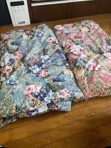 敷布団2枚セットで1000円