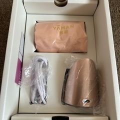 YA-MANRFフォトプラスシャイニーヤーマン美顔器ピンク