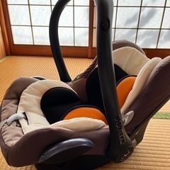 トラベルシート　maxicosi チャイルドシート