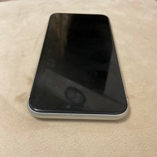 iPhone 11 ホワイト 256 GB docomo SIMロック解除済み