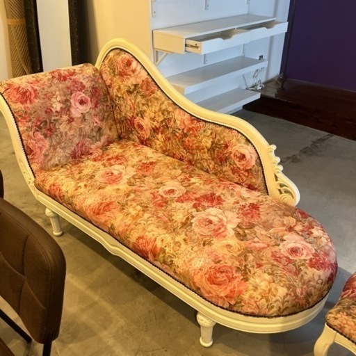 ⭐️花柄ソファ　子椅子付き