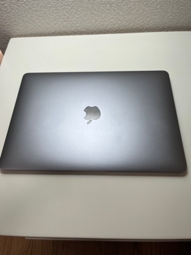 Apple MacBook Air 13インチ 2018 充電器付き