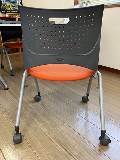 ☆美品☆中古　￥7000！！！　ライオン ミラシオチェア ミーティングチェア ４脚