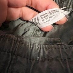 H&M ジョガーパンツの画像