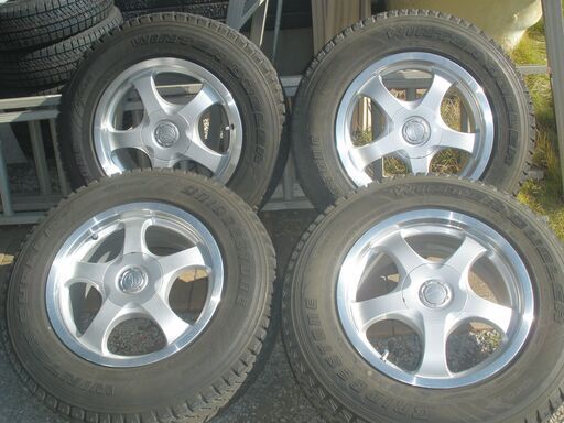 BS製スタッドレスDM-Z2 215/70R16　BS製アルミホイールRAGTIME-TS5　4本セット！RAV4に履いてました！