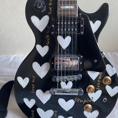 エレキギター レスポールスタンダード イエローハート柄の画像