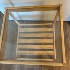 IKEA サイドテーブル　ネスナの画像