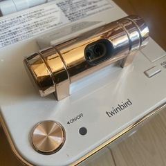 【美品、お譲りします】ツインバード　フェイススチーマーの画像