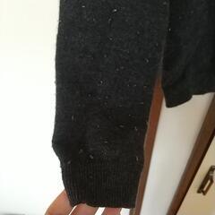 ユニクロ カシミアセーターの画像