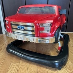 ベビー　歩行器