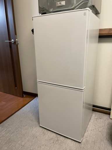 ニトリ小型冷蔵庫NTR-106WH 2022年製　引き取りのみ