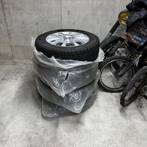 ZELERNA 15in 5.5J +42 PCD100 スタッドレス　4本セット