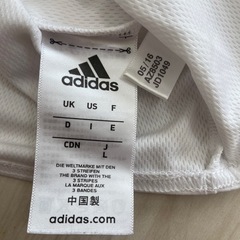 adidas Lサイズの画像