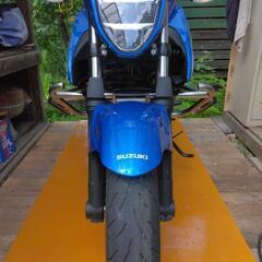 ジクサー250用サクタスポーツバンパー