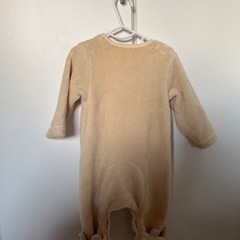 ベビーロンパース　70cm冬　アカチャン本舗の画像