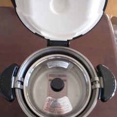 サーモス真空保温調理器シャトルシェフ3.0ℓ　IH対応　取説付　新品未使用品の画像