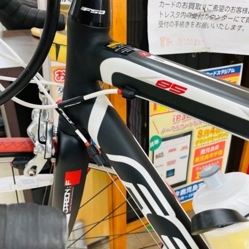 ★647　FELT フェルト ロードバイク 黒 Z85 スーパーライト 自転車 チャリ　 【リサイクルマート鹿児島宇宿店】