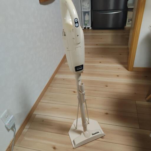 マキタコードレススティックハンディクリーナー決まりました
