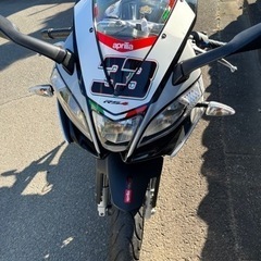 アプリリア RS4 125 限定SBKカラー　Aprilia 実...