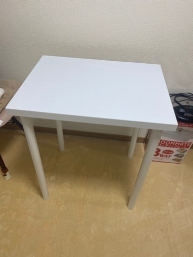 【ほぼ新品未使用】デスク　白