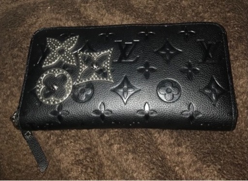 VUITTONの長財布‼️ 中古品