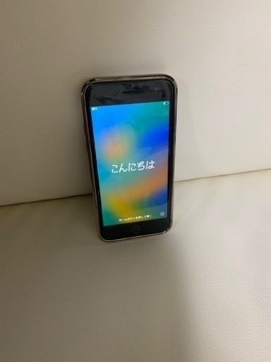 iPhoneSE第二世代128GBSIMフリー引き渡し者決定済み