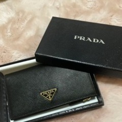 プラダ　PRADA 財布