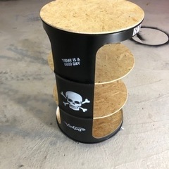 ドラム缶リメイクテーブル棚 の画像