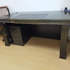 机(収納付け) テーブル 無料
