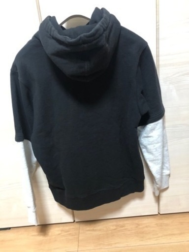 売ります Supreme シュプリーム パーカー 人気モデル