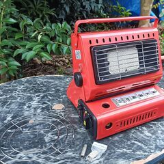 ★美品！災害時の備えに!!★カセットガスストーブ  ポータブルガスヒーター ガスコンロの画像