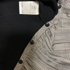 【差し上げます】ELENDEEKのプリーツ付きニットの画像