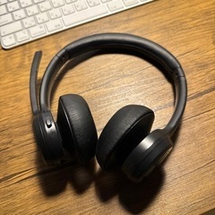 Bluetooth ヘッドフォン　テレワークの画像