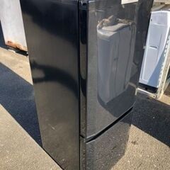 福岡市内配送設置無料　三菱電機 MITSUBISHI ELECTRIC MR-P15T-B [冷蔵庫（146L・右開き） サファイアブラック]