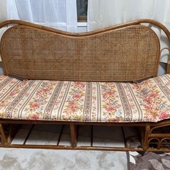 藤のイス　配送可能