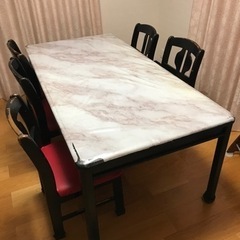 ダイニングテーブル　イス6脚の画像