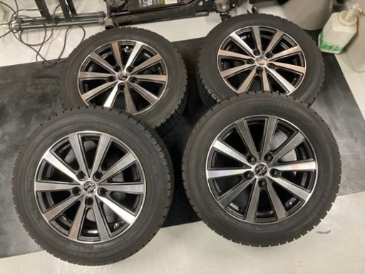 取引中！ENKEIスマック　205/60R16  5穴スタッドレス