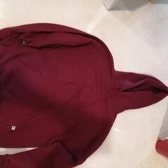 古着パーカーです！