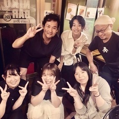 おしゃれバルスタッフ！お金がもらえて学べるお店♪今応募しないと損しちゃいますよ♪人生を一緒に楽しもう！の画像
