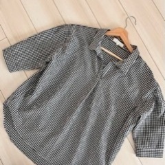洋服や、靴の画像