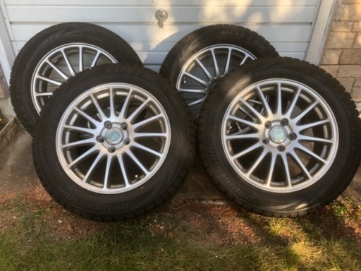 225/55R17 BLIZZAK VRXスタッドレス日本製＋ホイール　ECO FORME 17インチ 7J  4本