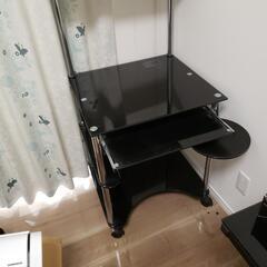 パソコンデスク　ガラスの画像