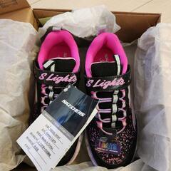 【交渉中】SKECHERS　スケッチャーズ　女の子　光る靴　１９センチの画像