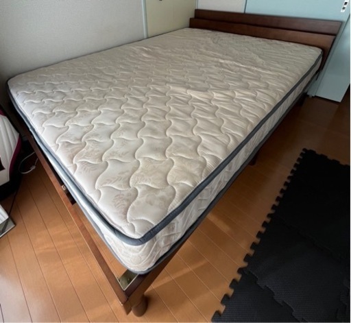 値下げ  ダブルベット　マットレス付き　セット