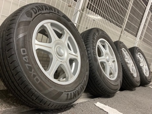 【新品バルブ　バランス調整済】215/70R16 ノーマルタイヤ　アルミ４本セット